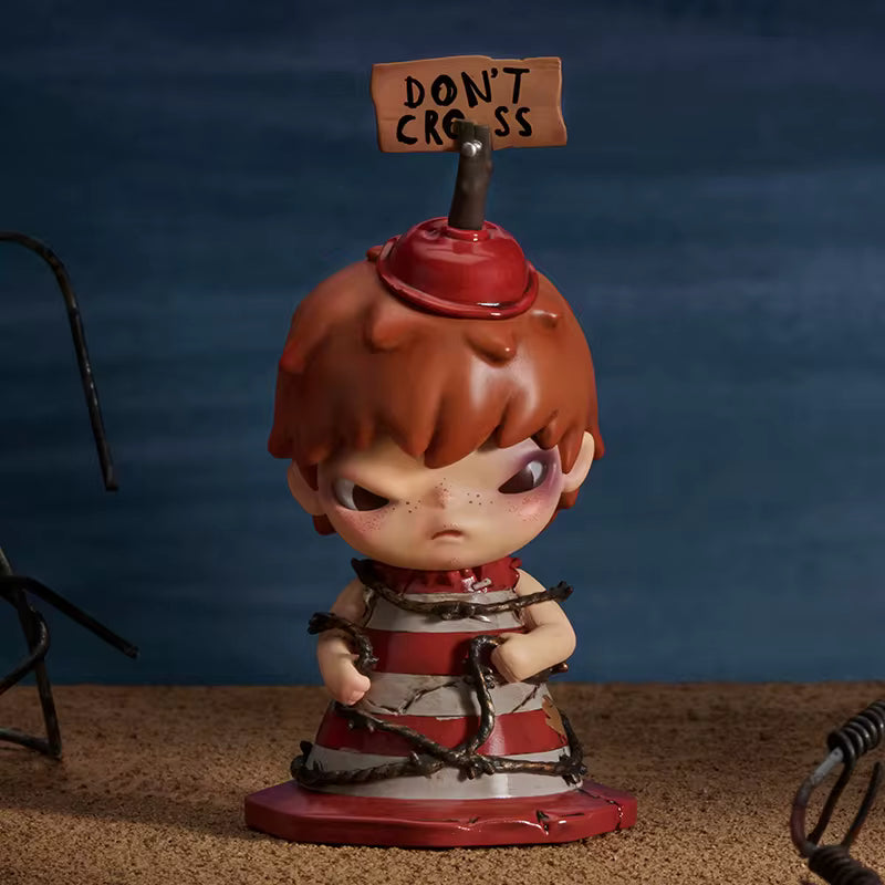 Hirono Shelter Series Figures