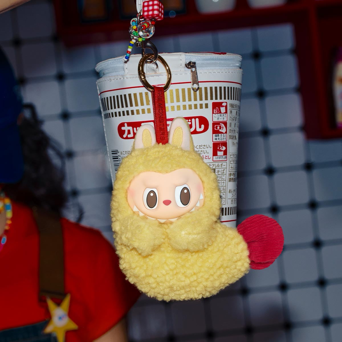 ラブブ エビフライWacky Mart Series-Earphone Case THE MONSTERS Wacky Mart Series-Earphone Case - POP MART (Canada)